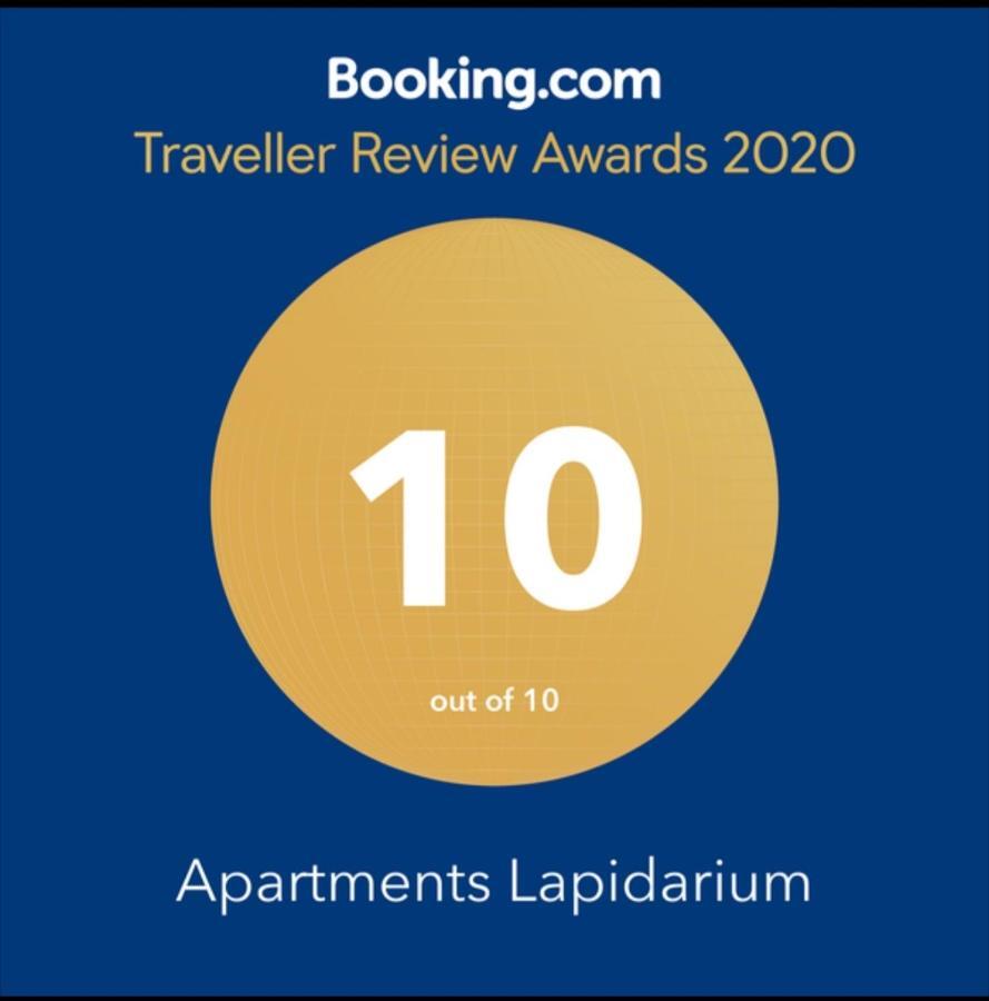 Apartments Lapidarium オフリド エクステリア 写真